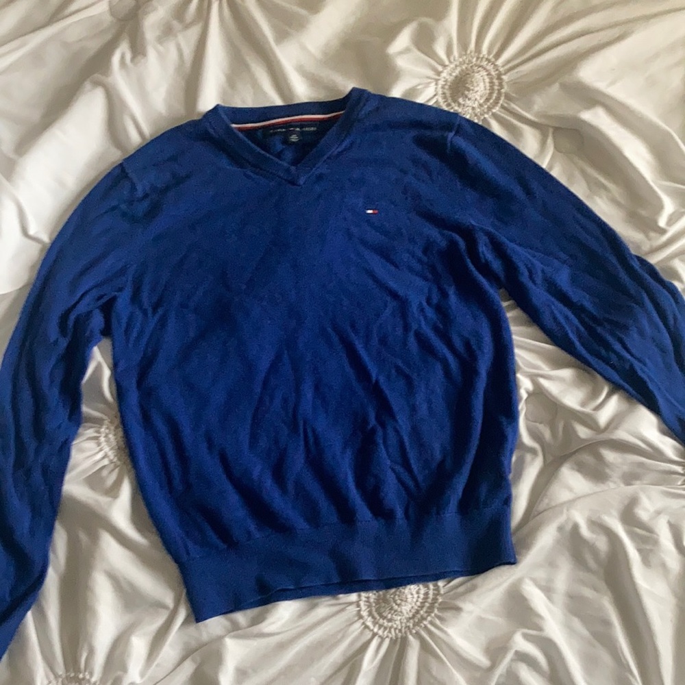 Tommy Hilfiger blue sweater